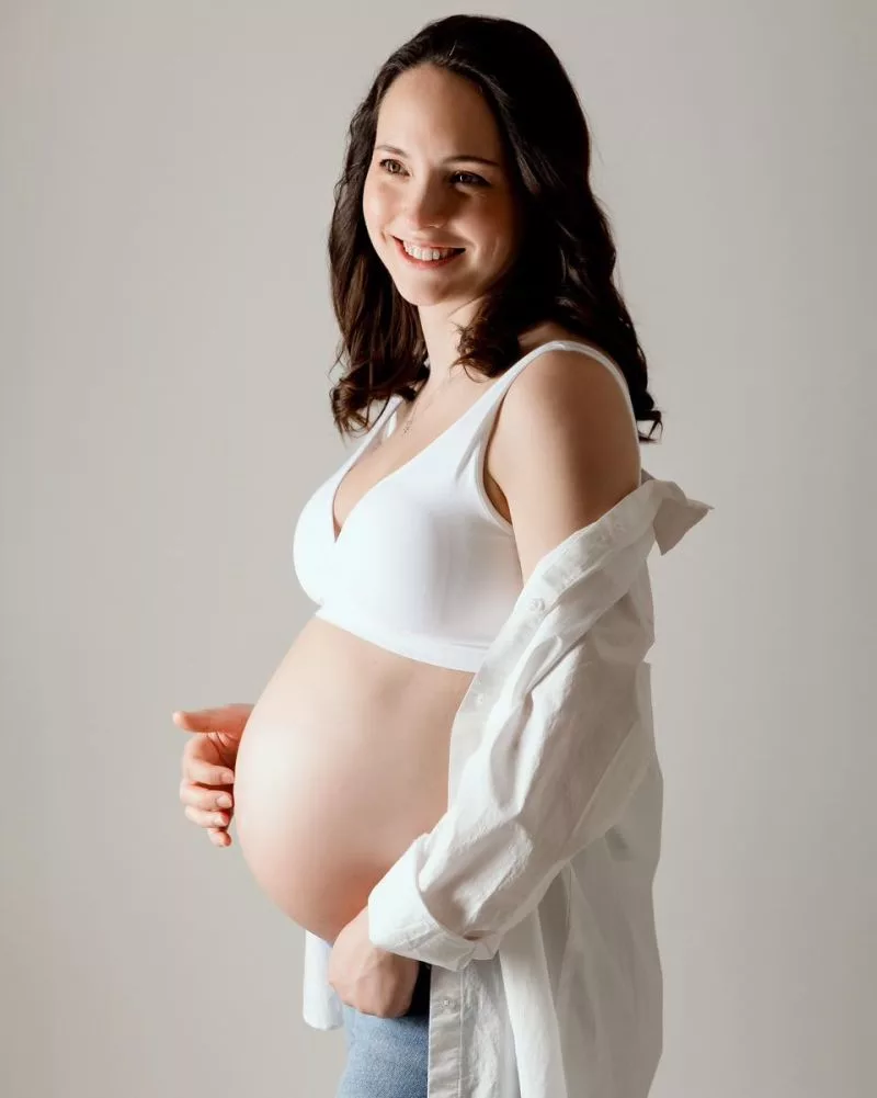 Maternity photo session by Mlle L Photographie in Annemasse, near Geneva