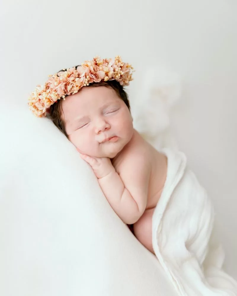 Newborn photo session by Mlle L Photographie in Annemasse, near Geneva
