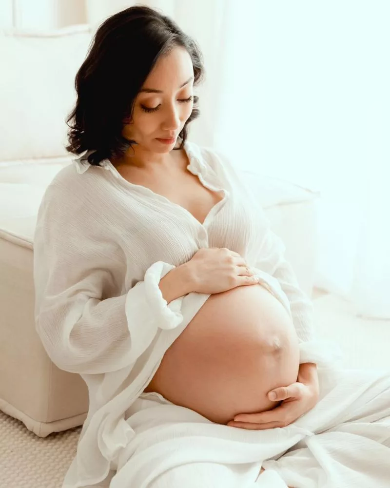 Maternity photo session by Mlle L Photographie in Annemasse, near Geneva