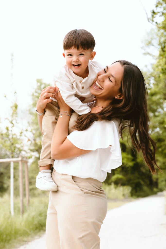 Mother and child, family session